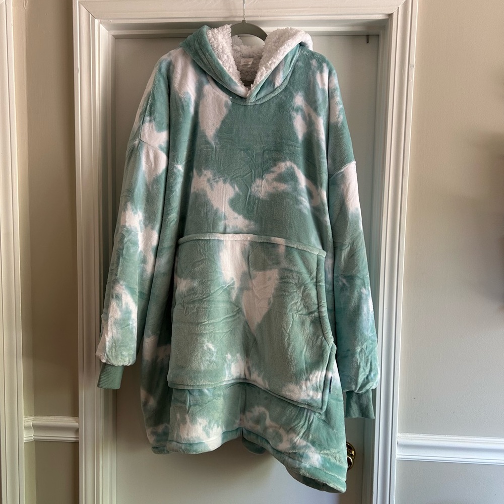 Oodie wearable blanket hoodie - mint green